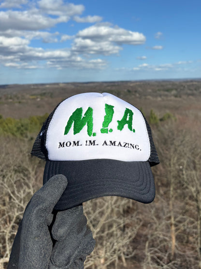 “RES¡ST” TRUCKER HAT